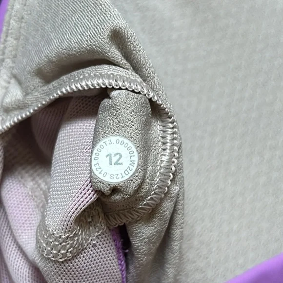 LULULEMON FREE TO BE BRA IN PURPLE BLOSSOM 🌸 SZ 12 NWT RARE!